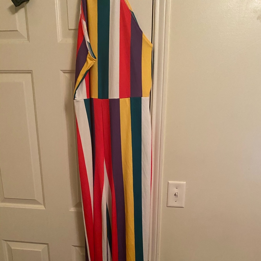 Jumpsuit - Picture 3 of 3